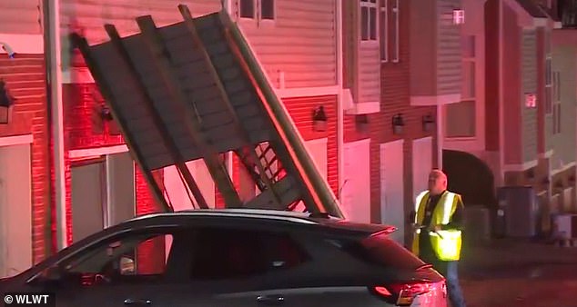 Balcony collapses during student party near the University of Cincinnati injuring ten people in terrifying late-night accident