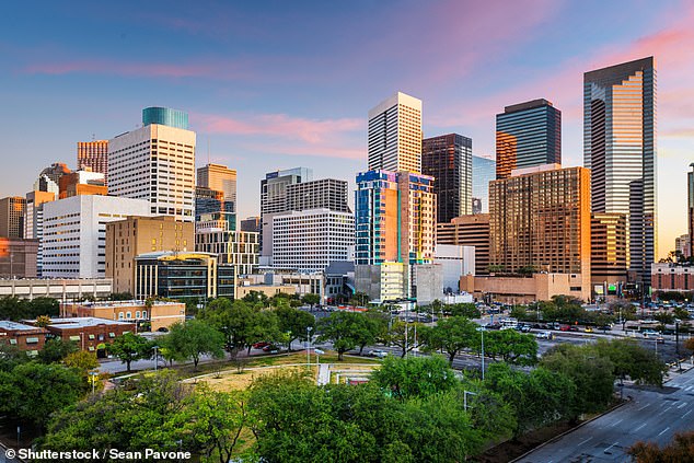 Houston Mayor John Whitmire Urges Focus on Economic Growth While Avoiding Public Feuds with Trump