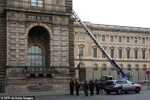 Masked Criminals Break into Paris’ Louvre Museum and Snatch Historic Jewels from Apollo Gallery During Morning Heist