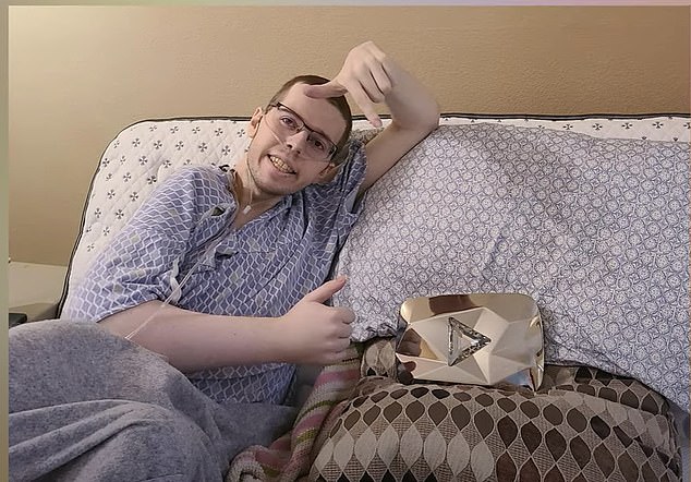 TommyInnit leads major fundraiser in London to help Great Ormond Street Hospital build a new children’s cancer centre in memory of Technoblade