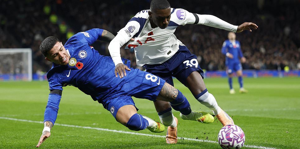 Chelsea Host Tottenham Hotspur at Stamford Bridge in London as Premier League Rivalry Heats Up