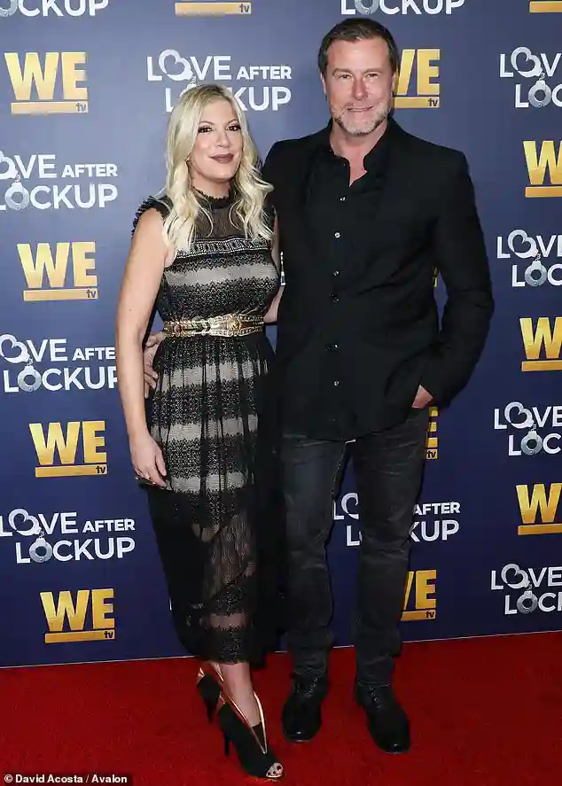 Tori Spelling and Dean McDermott face more than $1.3 million in unpaid federal and state taxes following divorce finalized in Los Angeles