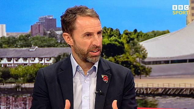 Gary Neville Criticizes St George’s Flag Display for Creating Division Among Communities in Manchester