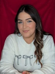 Five young friends lose their lives in horrific car crash near Gibstown as Ireland mourns the loss of Chloe McGee and her companions