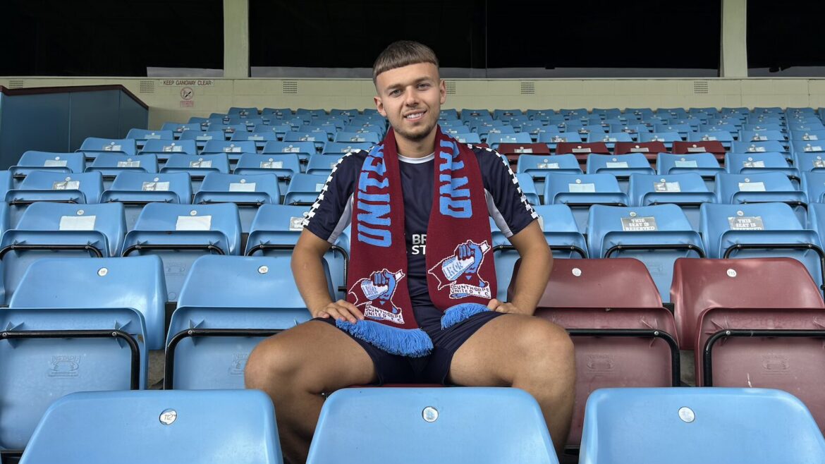 Scunthorpe United footballer Jonathan Gjoshe suffers stab wound during terrifying knife rampage on London-bound train in Cambridgeshire