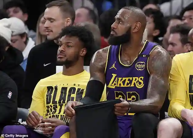 LeBron James returns to the court and sets NBA record while sharing the floor with son Bronny James in Los Angeles