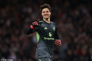 Sir Alex Ferguson praises summer signing Senne Lammens as the goalkeeper boosts Manchester United’s improving form at Old Trafford