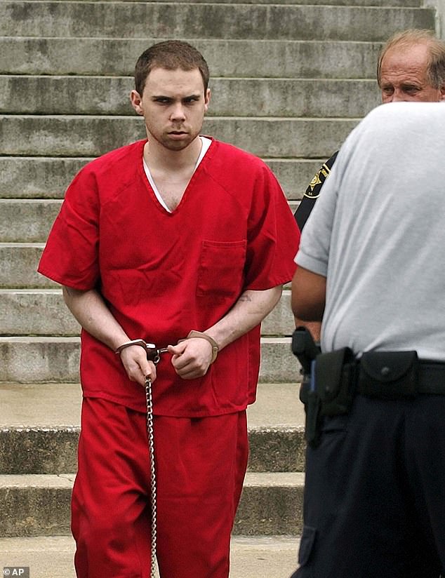 Stephen Bryant Chooses Firing Squad Execution in South Carolina Following Brutal Murders of Three Men and Harrowing Taunts to Investigators